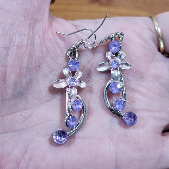 Vintage Womens Purple Crystal Silver Tone Necklace & Earrings - Picture 6 of 6